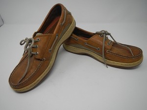 boat shoes size 9