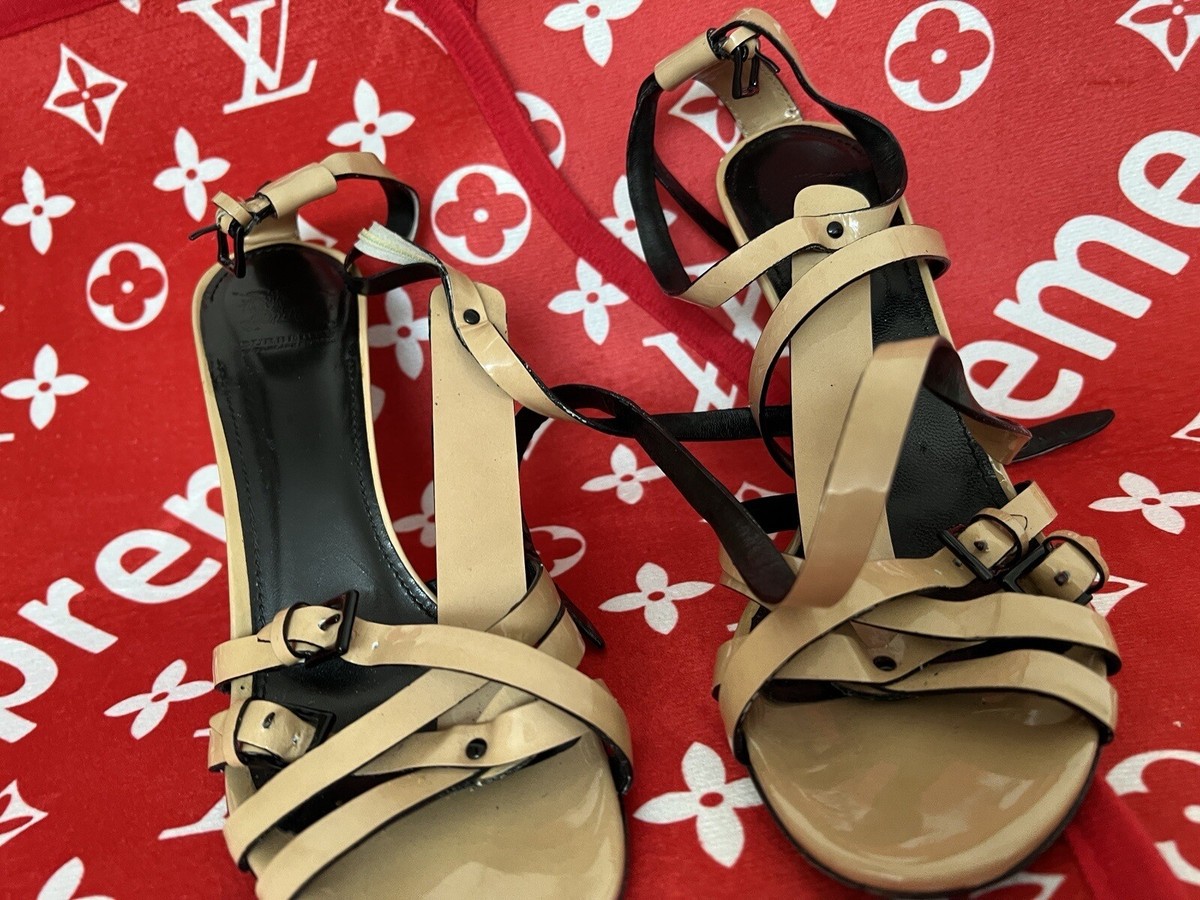 Burberry Patent Leather Colorblock Pattern T-Strap Sandals