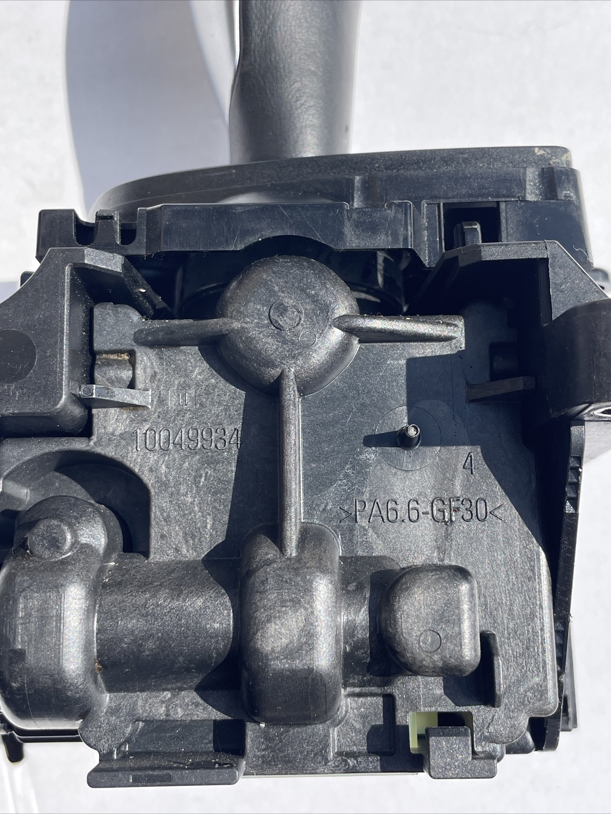 OEM BMW 4 Series - 7 Speed Automatic Gear Lever 10100544-02 for  