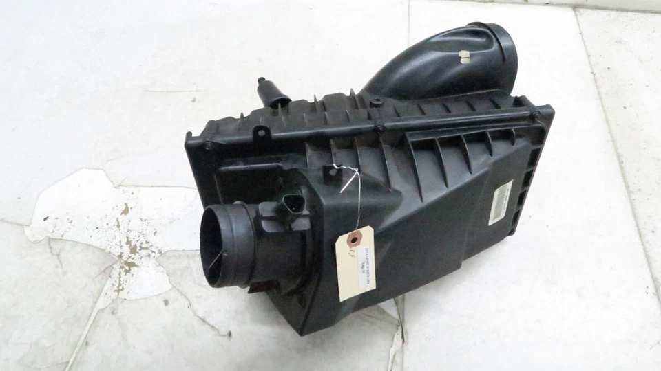 Land Rover LR4 2014-2016 OEM filtro de aire delantero derecho carcasa filtro caja Foto 3 de 4