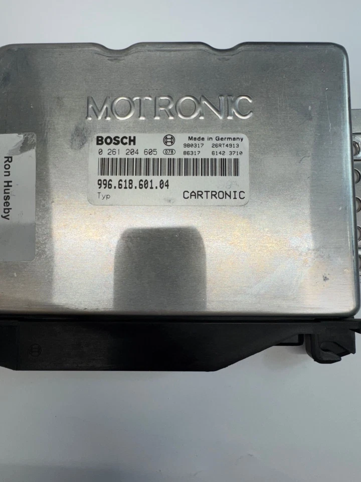 Porsche 911 996 1999-04 DCM ECU e inmovilizador a juego con llavero programado Foto 4 de 4