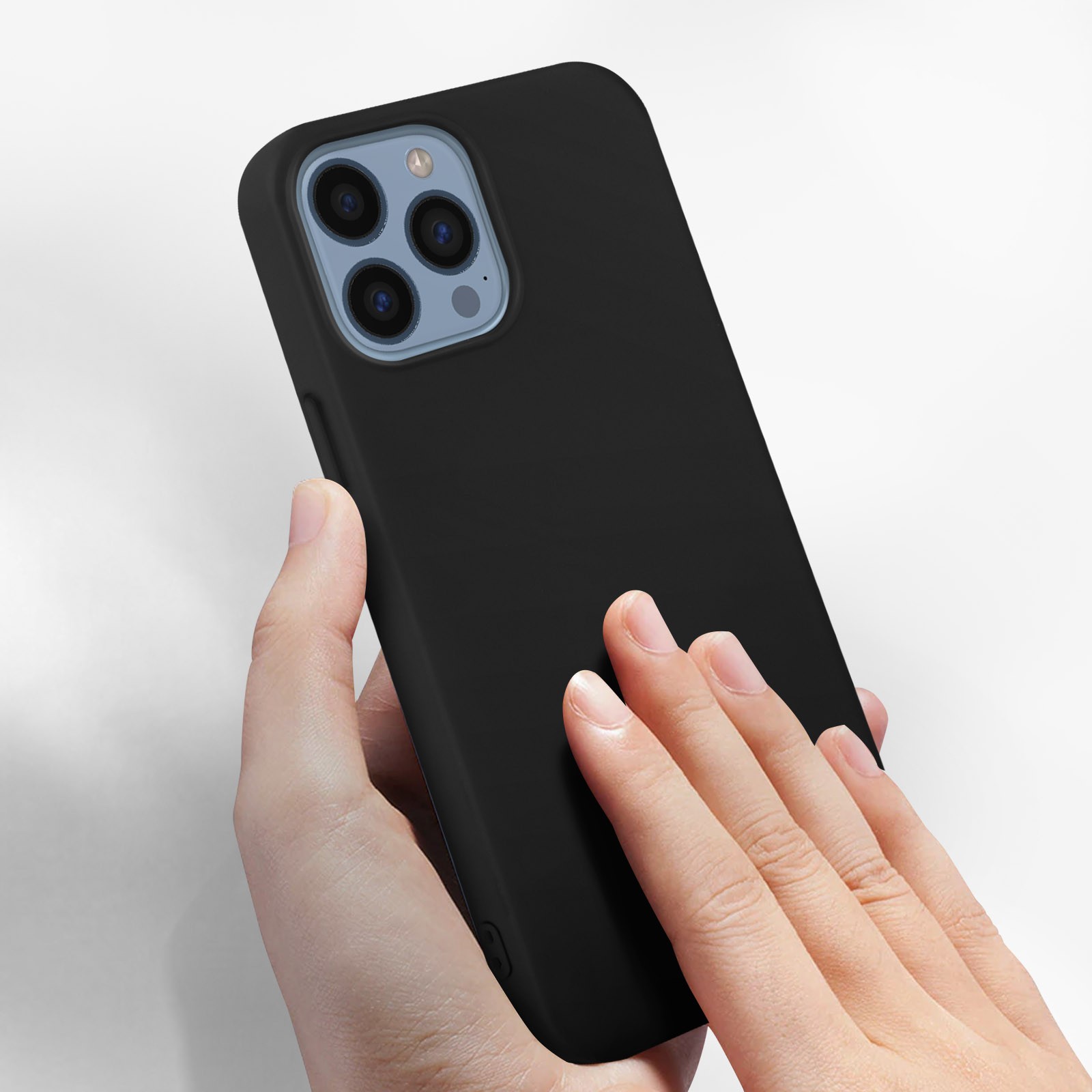 Coque iPhone 13 Pro silicone finition haut de gamme soft-touch