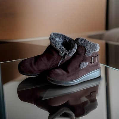 Easy Street Brown Suede Ankle Bootie Wedge Faux Fur Lined Zip Buckle
