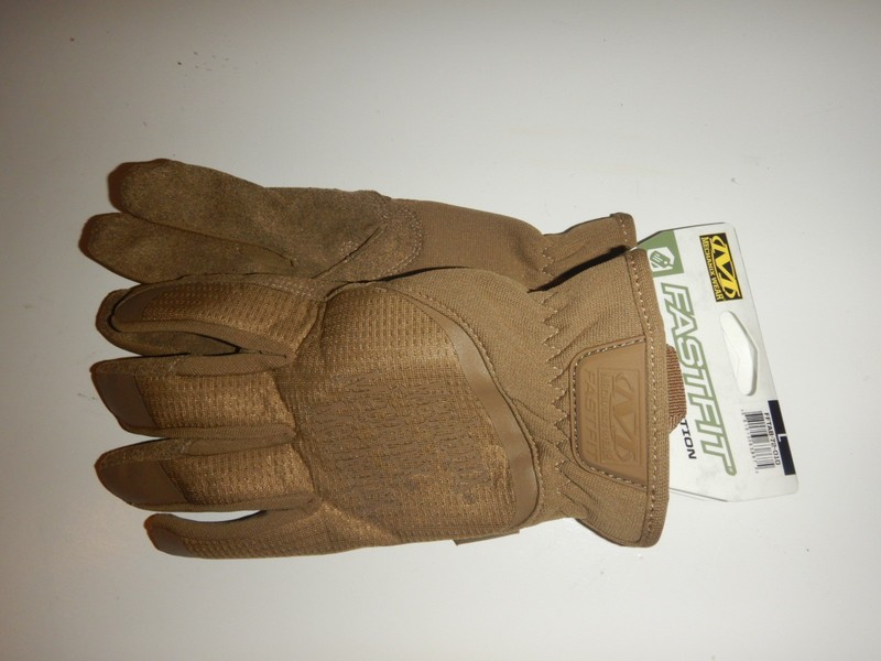 Mechanix Wear Fastfit Gloves * Combat Gloves * Coyote * LARGE * NEW