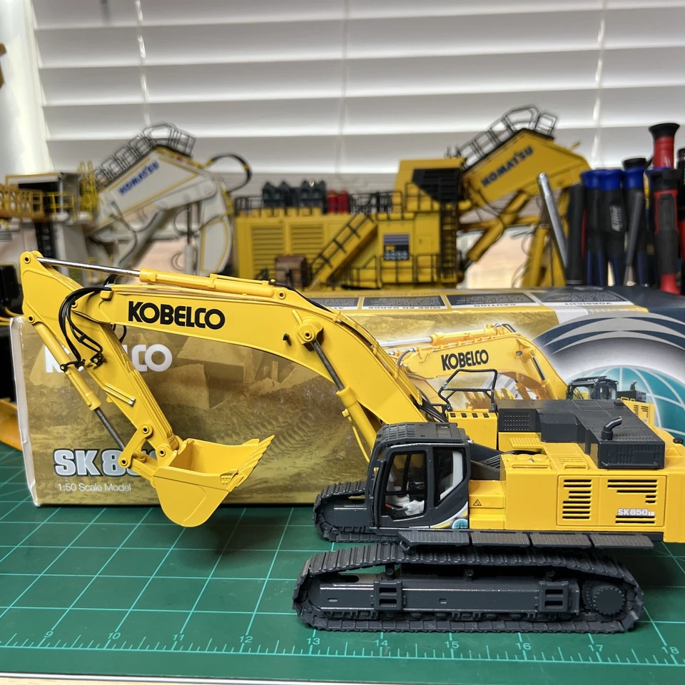Excavadora hidráulica Conrad 2219-01 Kobelco SK 850 LC - versión EE. UU. 1/50 SIN USAR, EN CAJA Foto 2 de 4