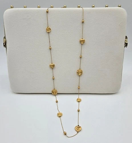 Vintage Anne Klein Gold‑Tone Rosette Necklace Costume Jewelry Pre‑Loved