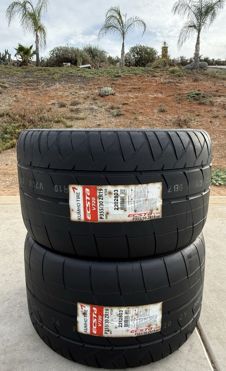 TWO 355/30ZR19 99Y Kumho Ecsta V720 ACR Dodge SRT Viper Tires