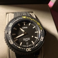 Oris Divers Men's Pro Aquis  - 400 Calibre  5 Day -1000M Boxed With Papers