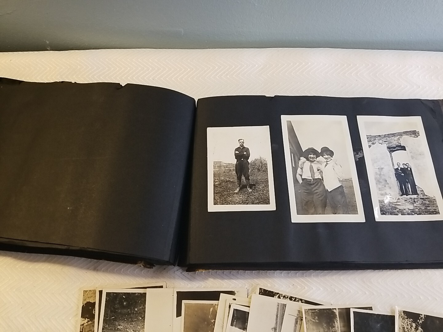 Picture 21 of 24