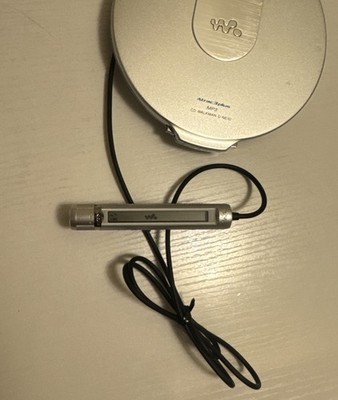 SONY D-NE10 Atrac3plus Mp3 Walkman CD Player Silver Tested With