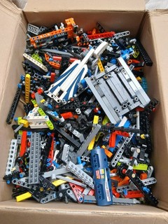 VRAI LEGO TECHNIC LOT VRAC 2.2KG