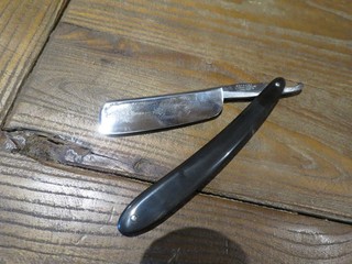 OLD 7/8 FRENCH STRAIGHT RAZOR DAUBONS A BORDEAUX THIERS