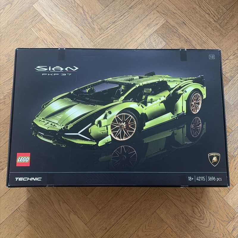 LEGO 42115 Technic Lamborghini Sian FKP 37 Complete with Box and Instructions