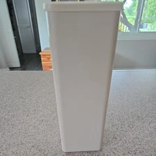 Vintage Tupperware Cheese/Butter Keeper  Tray and Lid 