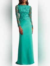 NEW Tadashi Shoji Illusion Sleeve Foliage Lace Caribbean Green Gown 18