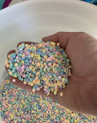 In Wash Laundry Scent Booster Granules/Pellets 1 Gallon Container  Mixed Scents