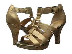 naturalizer high heel sandals