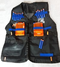 2011 Hasbro Nerf N Strike Elite Tactical Black Vest Extra Darts 2 Magazines