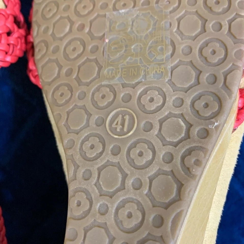 ❤Z01- PATRIZIA by SPRING STEP Woven Zip Back Sandals coral color - Image 3 of 4