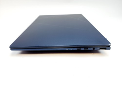 Asus Zenbook 14" (1TB SSD, Ultra 9, 32GB DDR5) UX3405MA Ponder Blue Grade C - Picture 10 of 12