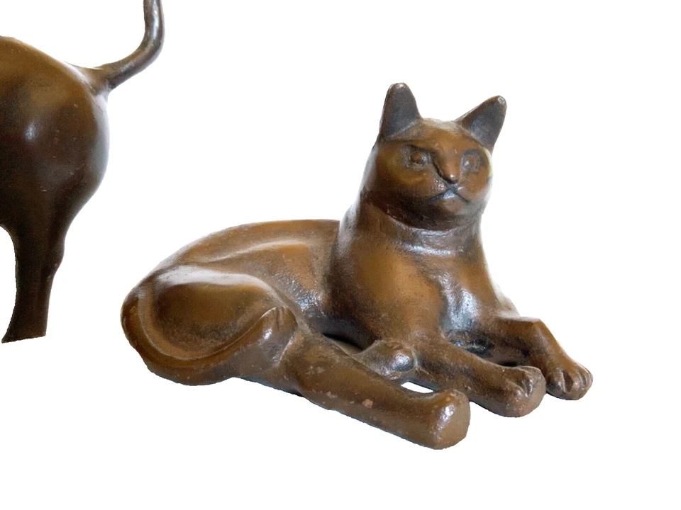 Lote de 2 estatuas de gato de hierro fundido de bronce japonés marca monte Fuji Foto 3 de 4