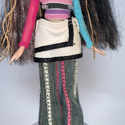 Bratz World! 2004 Tokyo a Go-GO Dance n Skate Club Original Tiana