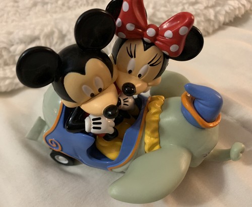 New Disney Parks Dumbo Ride Mickey & Minnie Pull Back Toy Car - 第 6/8 張圖片