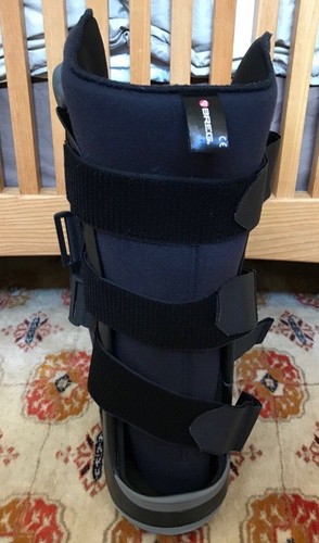 Breg Long Walking Boot Medium Cast Medical Foot Surgery Brace, Inflatable Insert - Picture 4 of 12