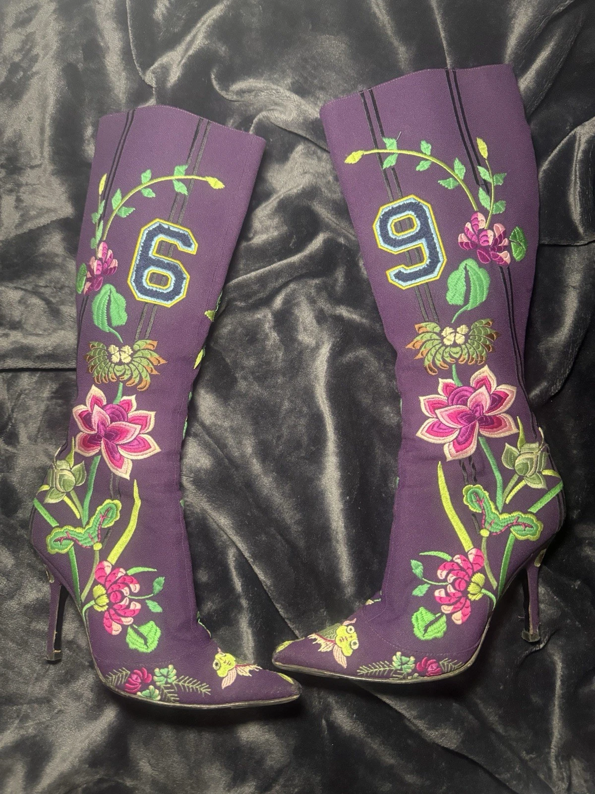 Bottes Dior FW03 Koi violet en tissu brodé (édition limitée) 