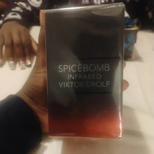 Spicebomb Infrared Viktor & Rolf Eau de Parfum Men, 3.04 oz (90 mL)