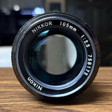Nikon NIKKOR 105mm f/2.5 Manual Focus Telepho...