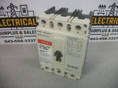 CUTLER-HAMMER HFD CIRCUIT BREAKER HFD3125 125AMP 600VOLT 3POLE RED