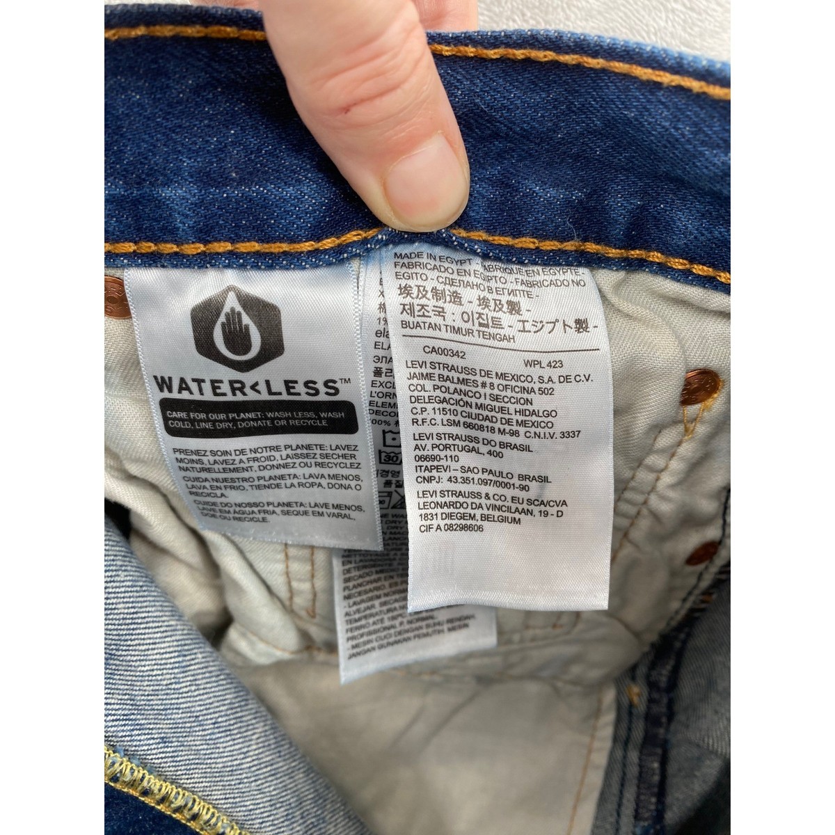 Levi Strauss 501 Mens Jeans Dark Wash Button Fly Straight Leg 38x32 (36x31) View 3