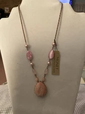 Unique Beautiful Pink Monet Necklace Pink Agate   Pendant  Gold Chain New