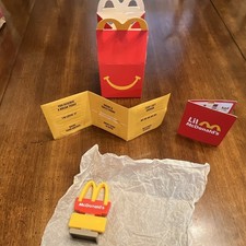 McDonald's Happy Meal Box Premium Playset w/ Sign, Lil McDonald's, Inserts
