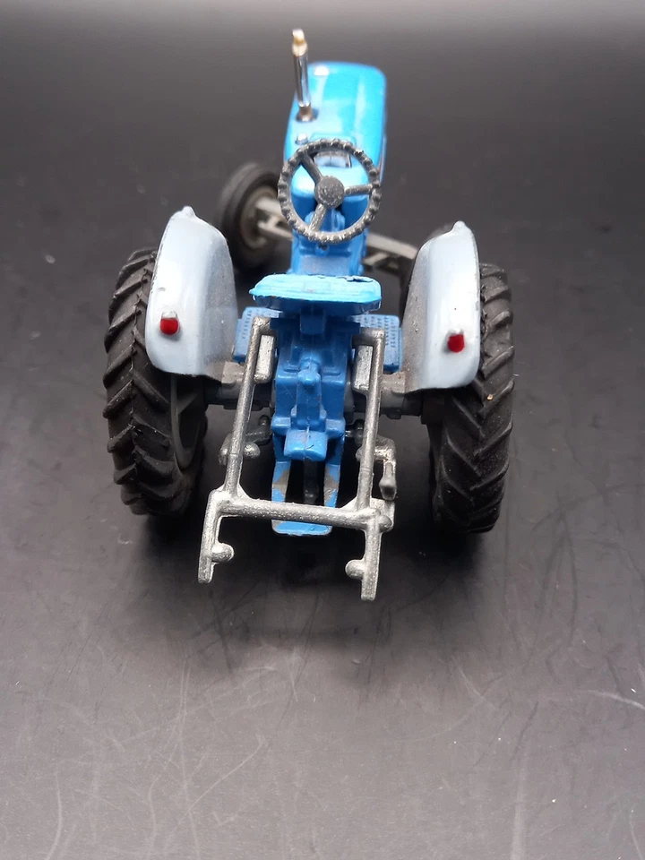 CORGI FARMER FORD SUPER MAJOR MIT SCHEIBENEGGE - Bild 4 von 4