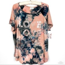 Free Kisses NWT Tie Dye LOVE Spellout S/S T S...