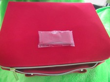 BRAND NEW ESTEE LAUDER TRAIN BAG RED VELVET Makeup Zippered Case 12"LimitEdition