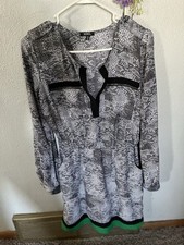 XOXO Black And White Dress Size Medium