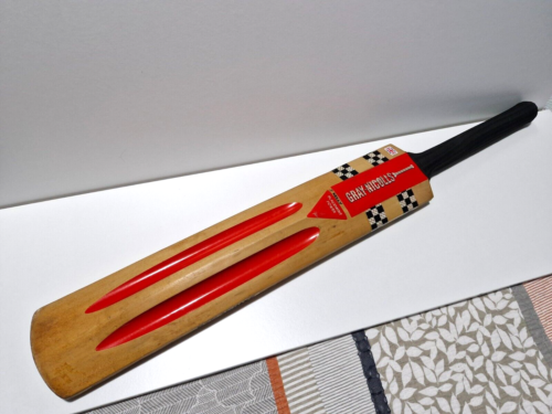 Vintage Cricket Bat Gray Nicolls DYNADRIVE 750 Full Size English Willow SH - Picture 2 of 8