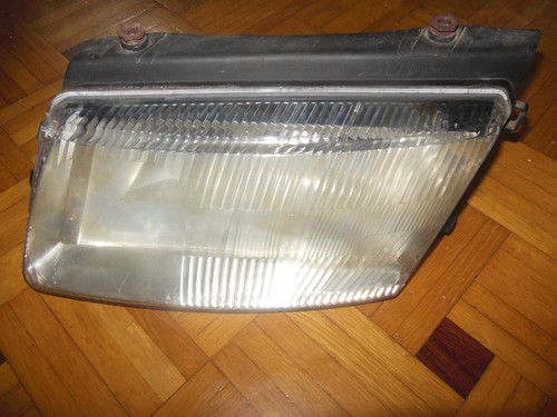 Scheinwerfer VW Passat 3B links Hella mit Stellmotor 14742500LI