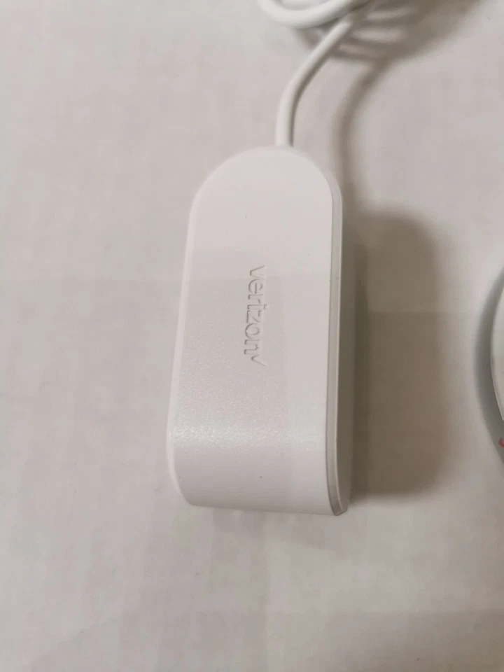 Verizon WC10WGGL-AL Charging Mat - wireless fast charger-White - Image 2 of 4