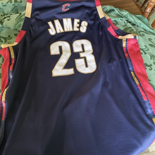 Maglia LeBron James Cleveland Cavaliers #23 blu navy autentica Adidas taglia 3XL +2 - Foto 10 di 12