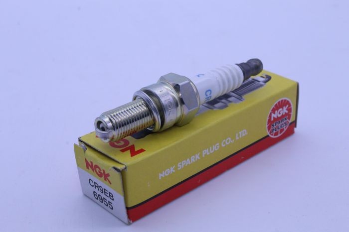 NGK NGK 6955 CR9EB NICKEL SPARK PLUG 6955