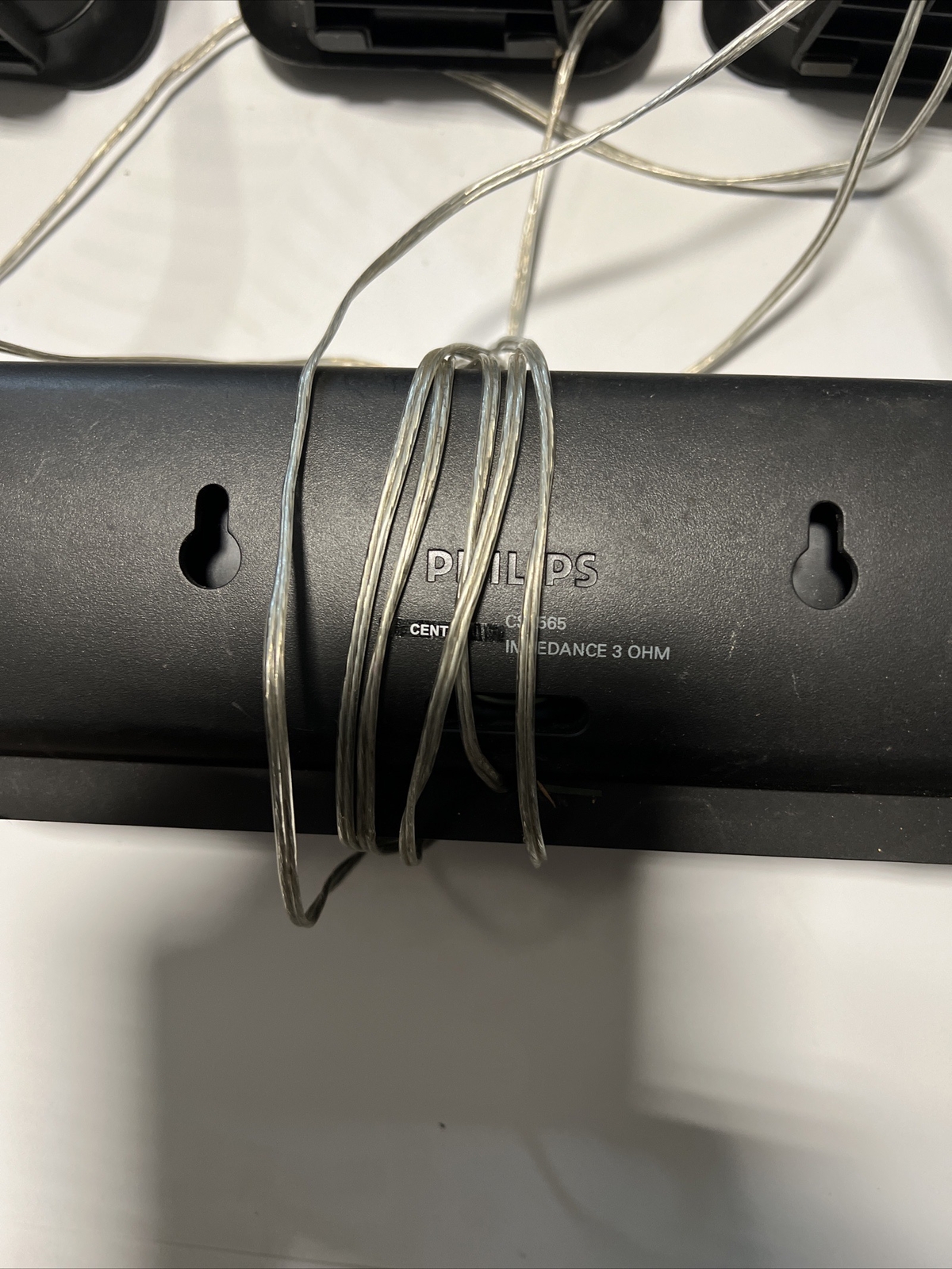 5 Speakers Philips CS3565 Surround Sound Home Theater Speaker System