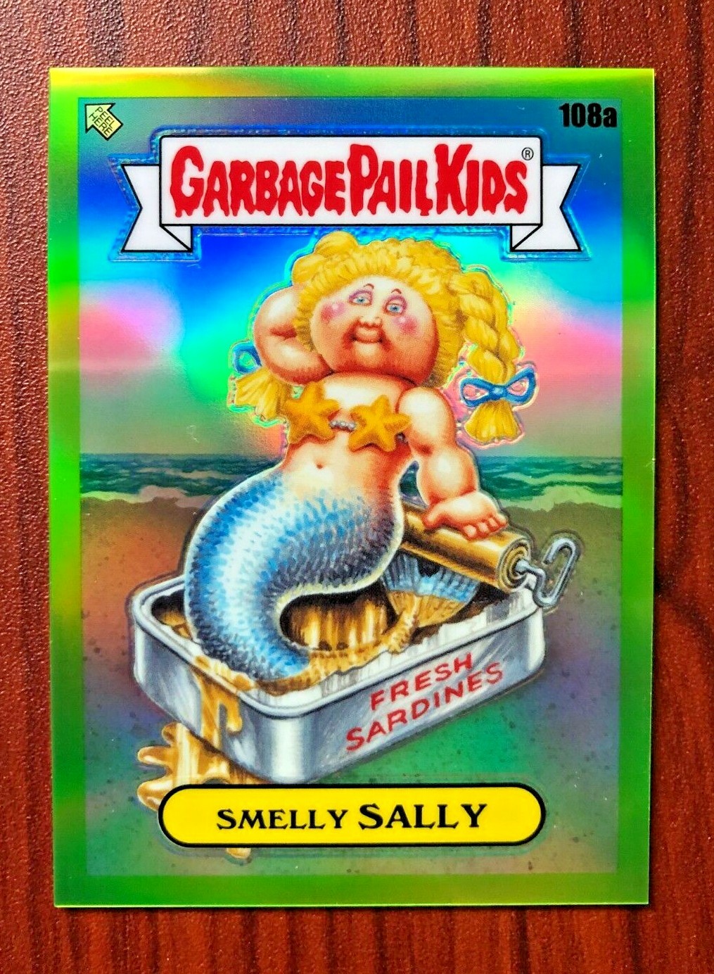 2020 Topps Garbage Pail Kids Chrome Green Refractor #108a Smelly Sally front