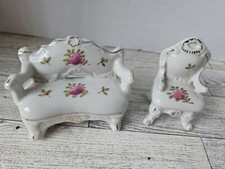 Vtg Japan Porcelain Dollhouse Furniture Sofa Chair / Mini Furniture Display