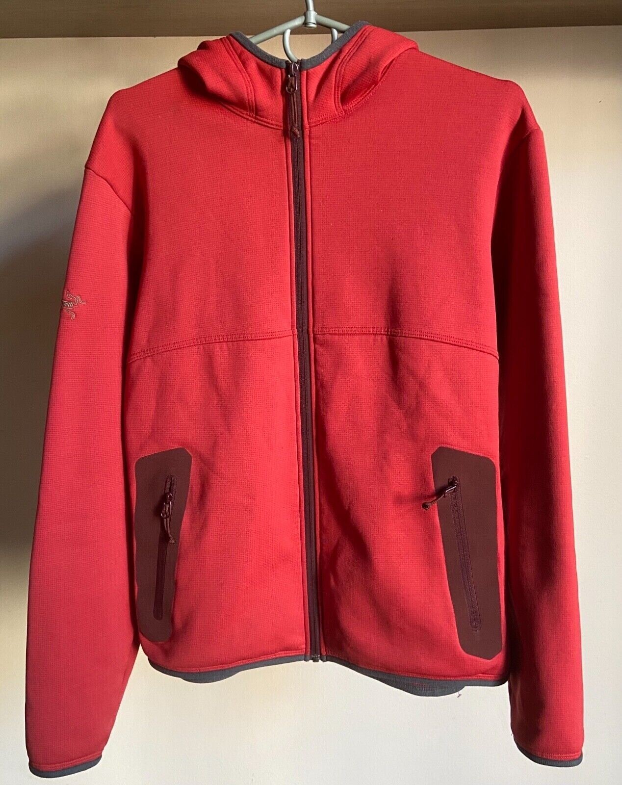 RARE ARCTERYX FUGITIVE HOODY POLARTEC WIND PRO WOMENS L MADE IN CANADA