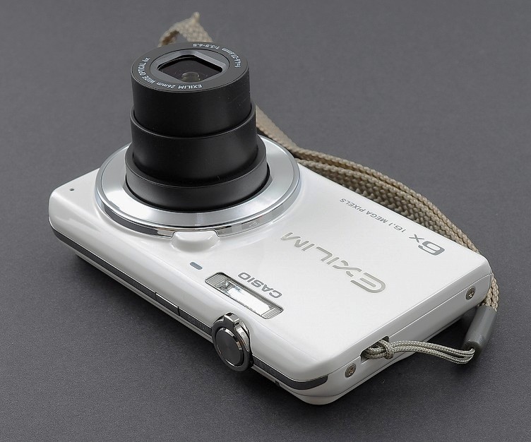 Near Mint] CASIO EXILIM EX-ZS26 White Compact Digital Camera