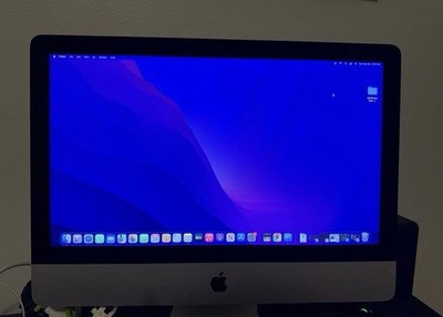 Apple iMac 21.5  Retina 4K (Late 2015)   Works Great + Mouse Included